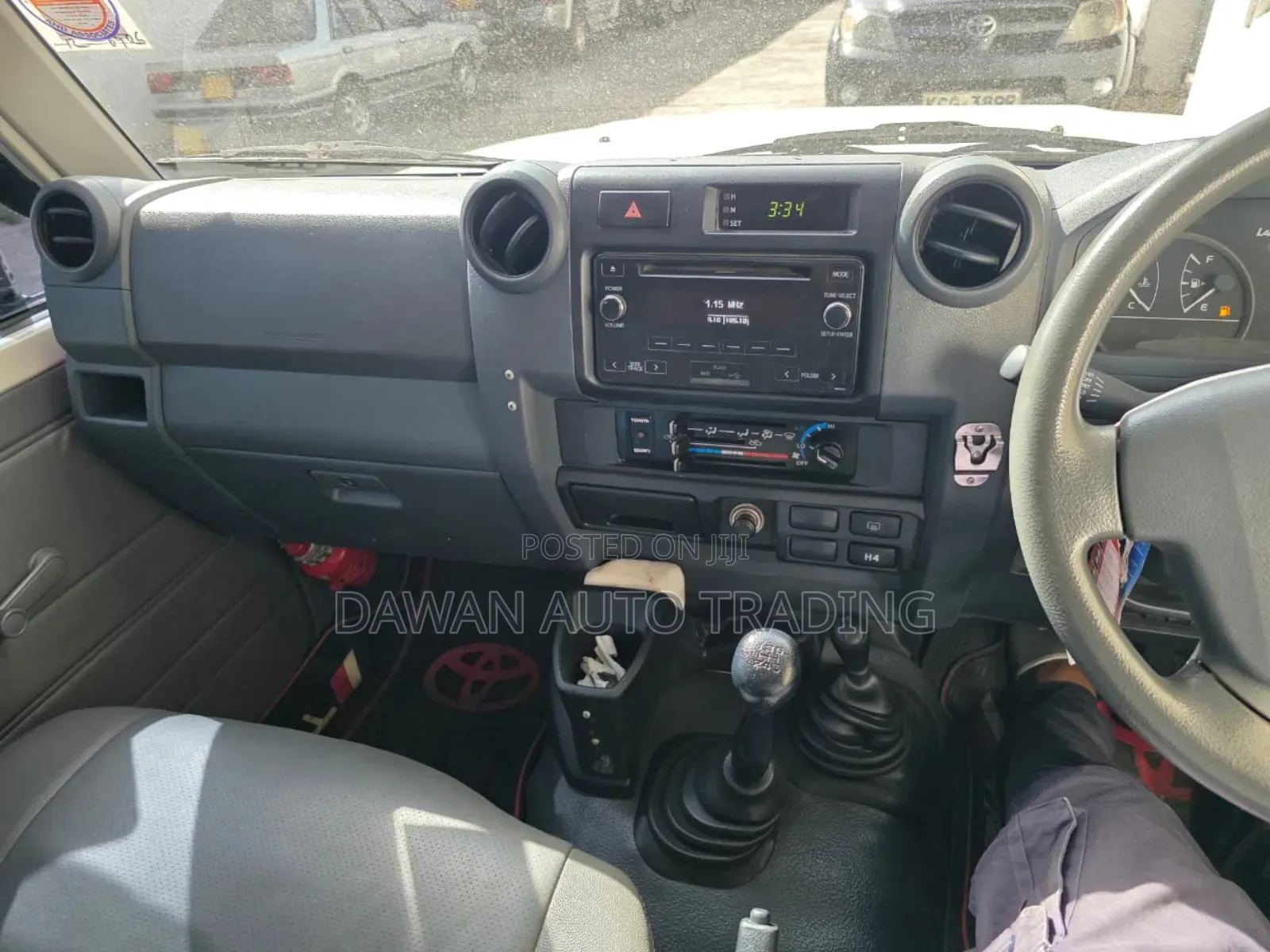 Toyota Land Cruiser 2019 White