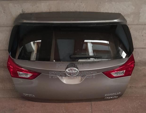 Toyota Auris 2014 Boot