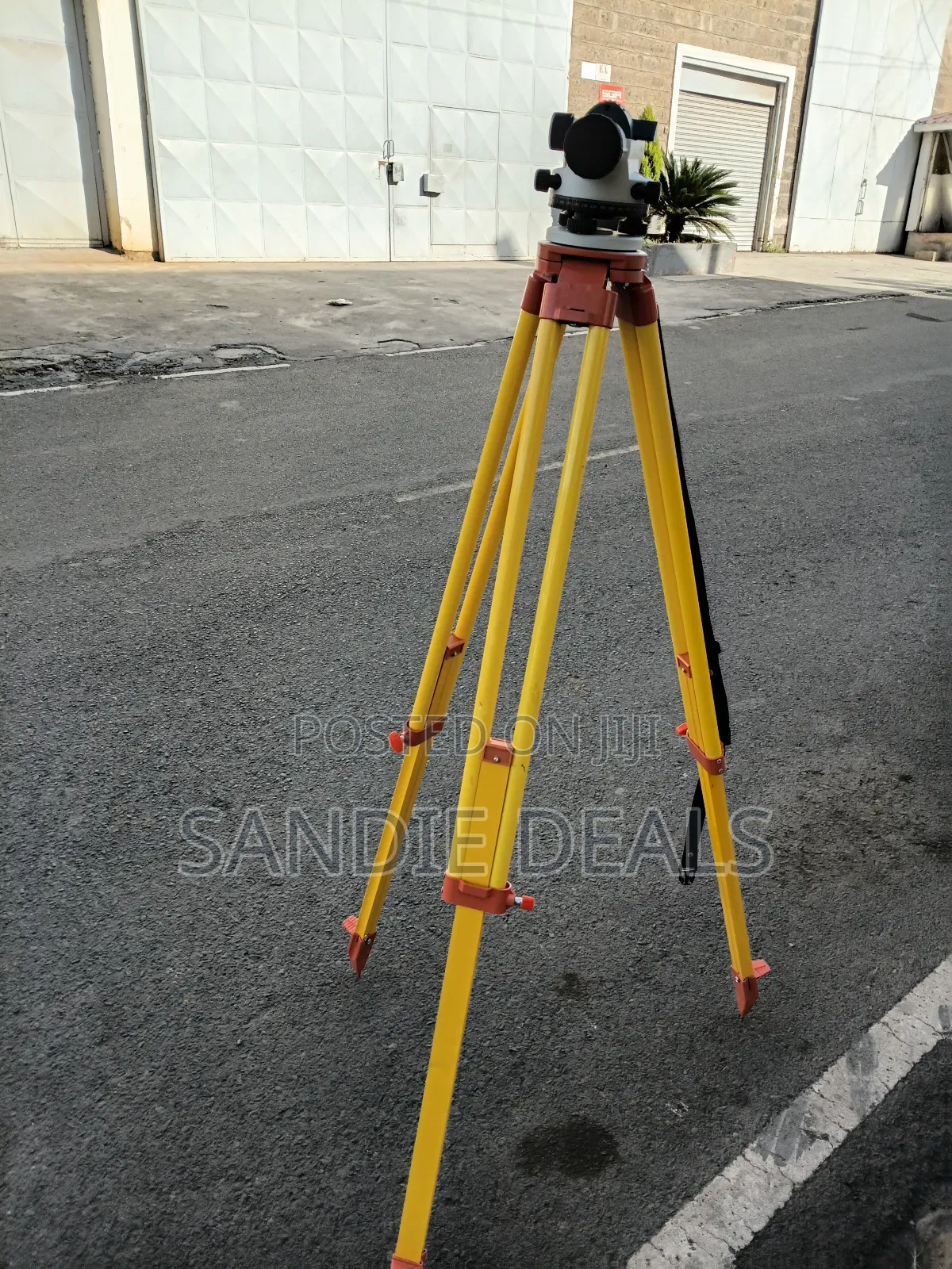 Construction Surveyor Machine