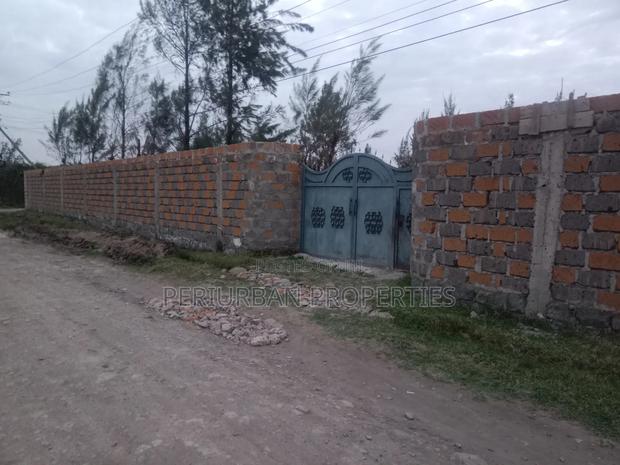 Mini Flat in Metro Near Ridgway'S, Kandisi for rent