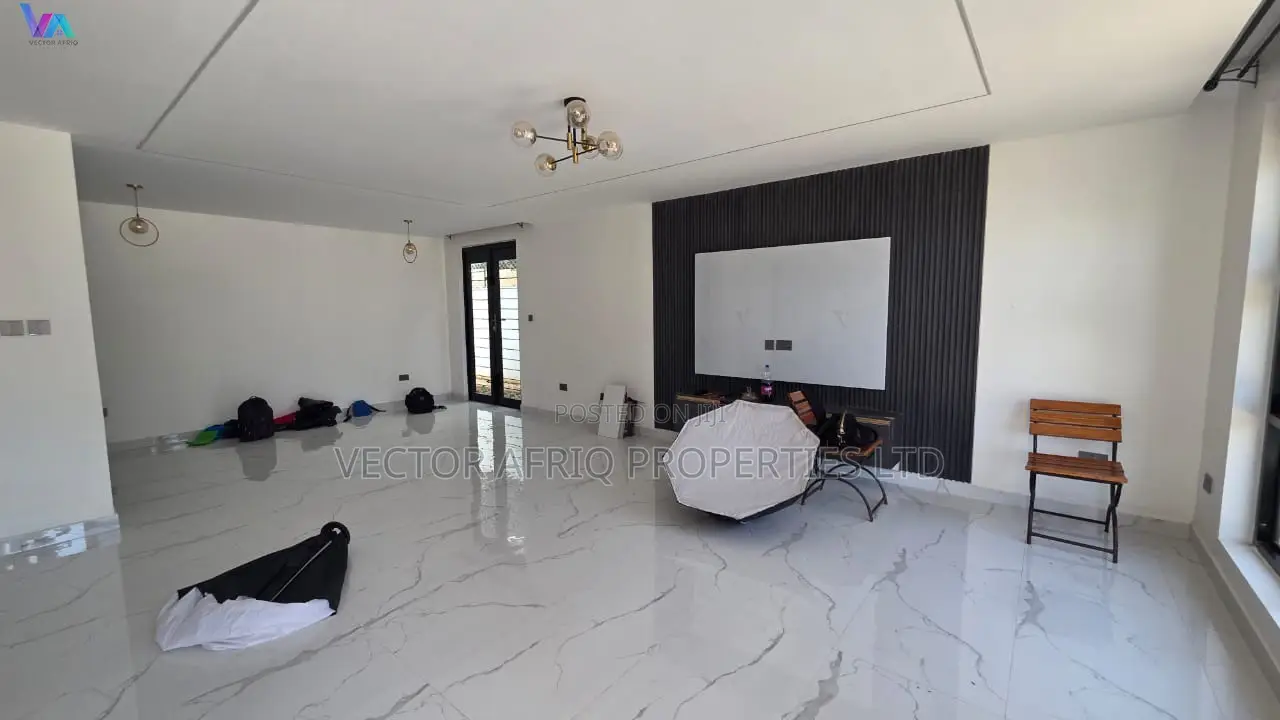 4bdrm House in Kimbo for sale