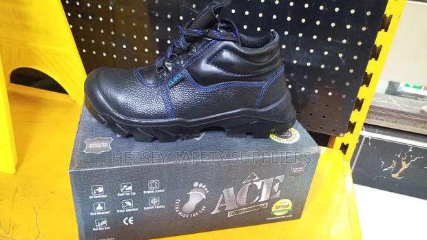 Safety Boots (High Quality And Cost Friendly)
