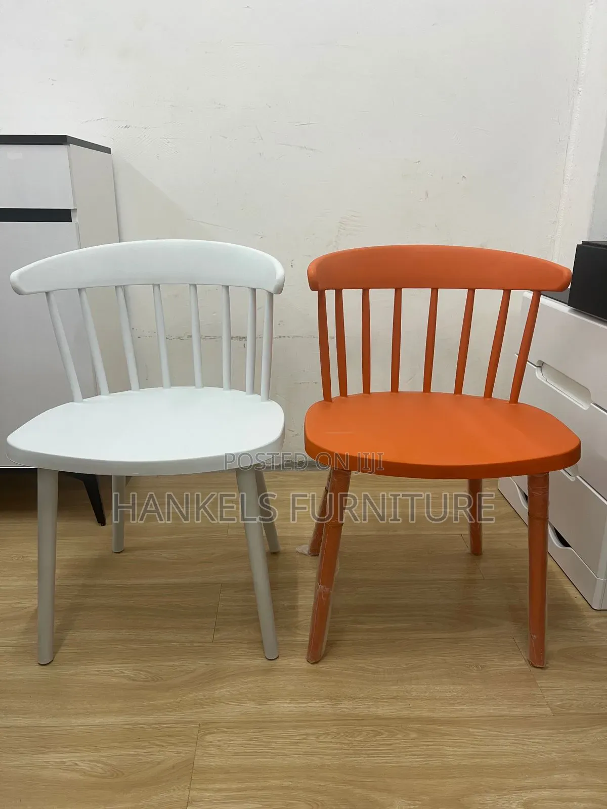 Strong Commercial-Grade Plastic Chair for Hotels Restaurants