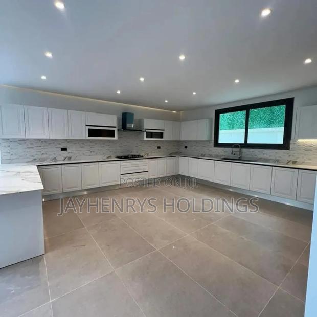 5bdrm House in Lavington for sale - thumbnail 5