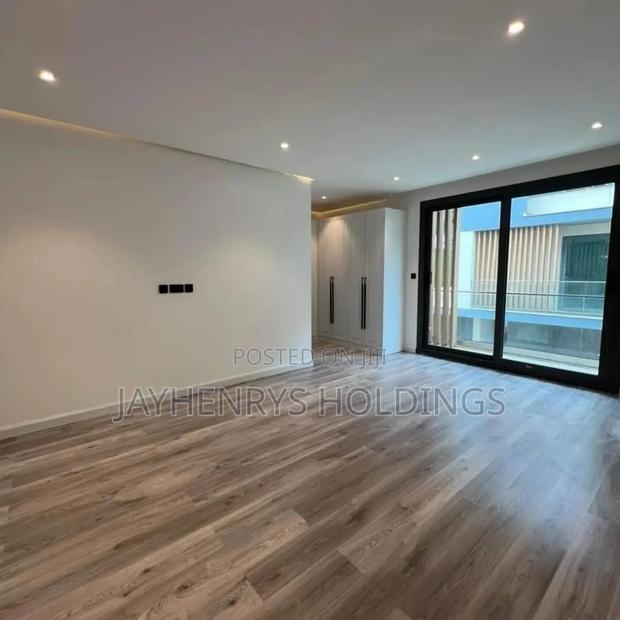 5bdrm House in Lavington for sale - thumbnail 6