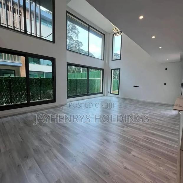 5bdrm House in Lavington for sale - thumbnail 9