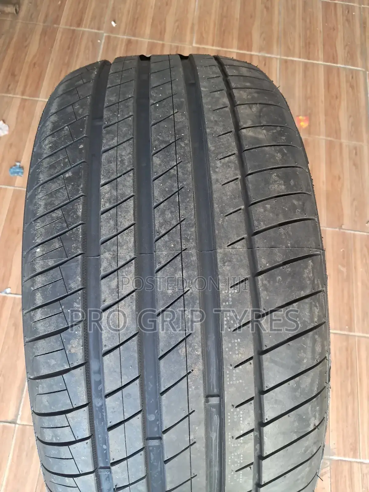 Kapsen 285/45r19