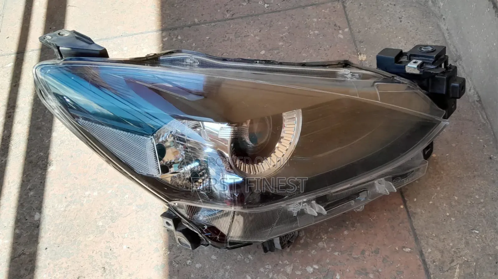 Mazda Demio 2015 Xenon Headlight