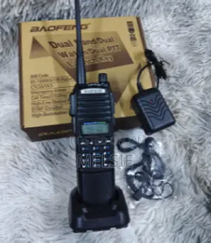 Baofeng Uv 82 Walkie - Talkie 8w 8-10km , 8-10km Range.