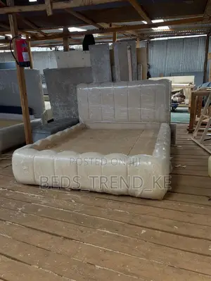 Iconic Bubble Bed 5 by 6ft