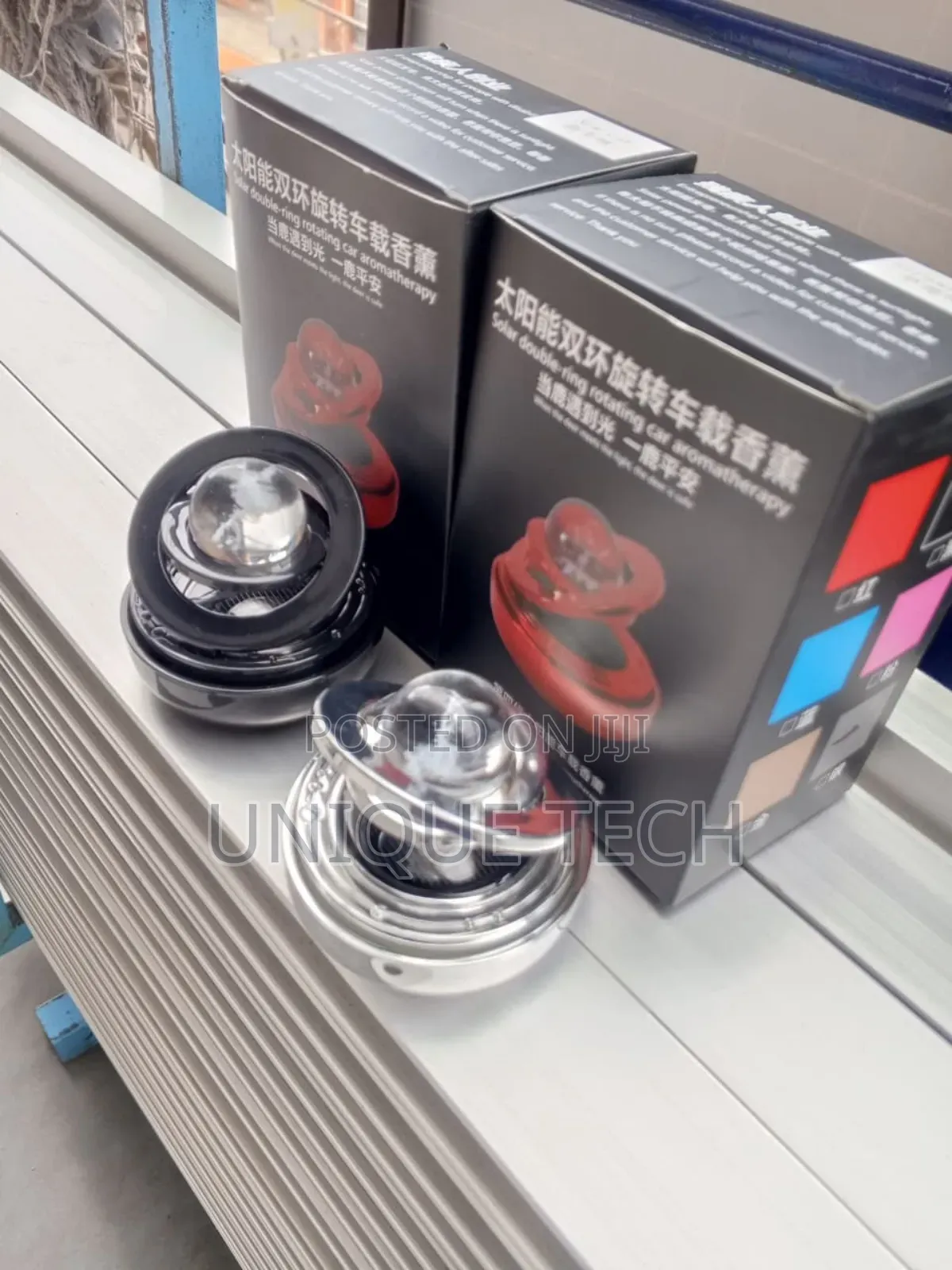 Auto Solar Rotation Car Fragrance Perfume