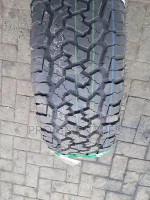Roadcruza 235/60r18