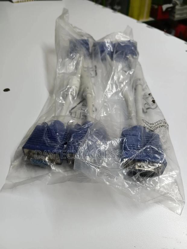 Vga Male to 2 Way Splitter Cable. - thumbnail 2