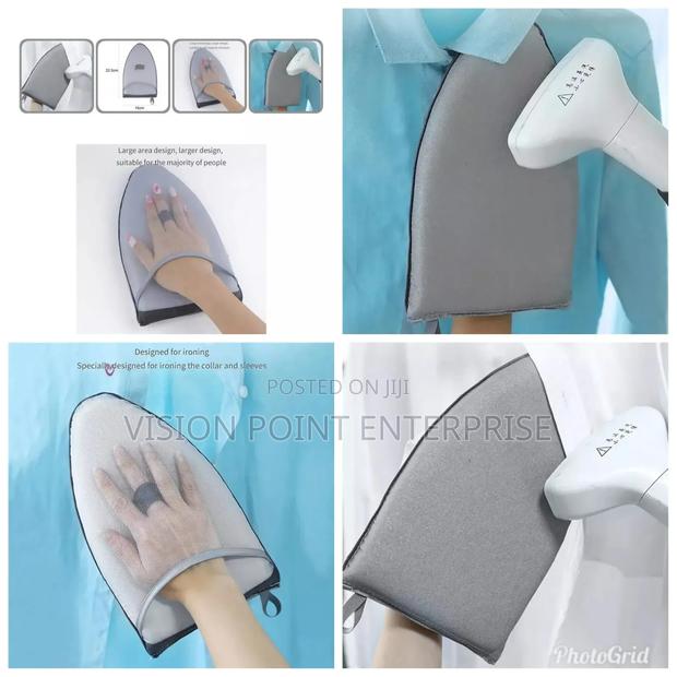 Highly Insulated Hand Held Iron Pad - main view