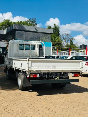 Selling Toyota Dyna