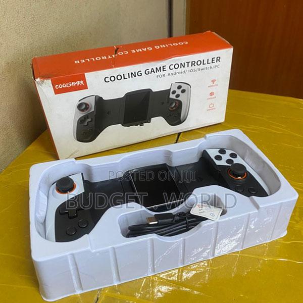 Wireless M Jk02 Cooling Fan Stretching Wireless Gamepad - main view
