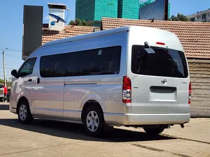 Toyota Grand HiAce 2019 Silver