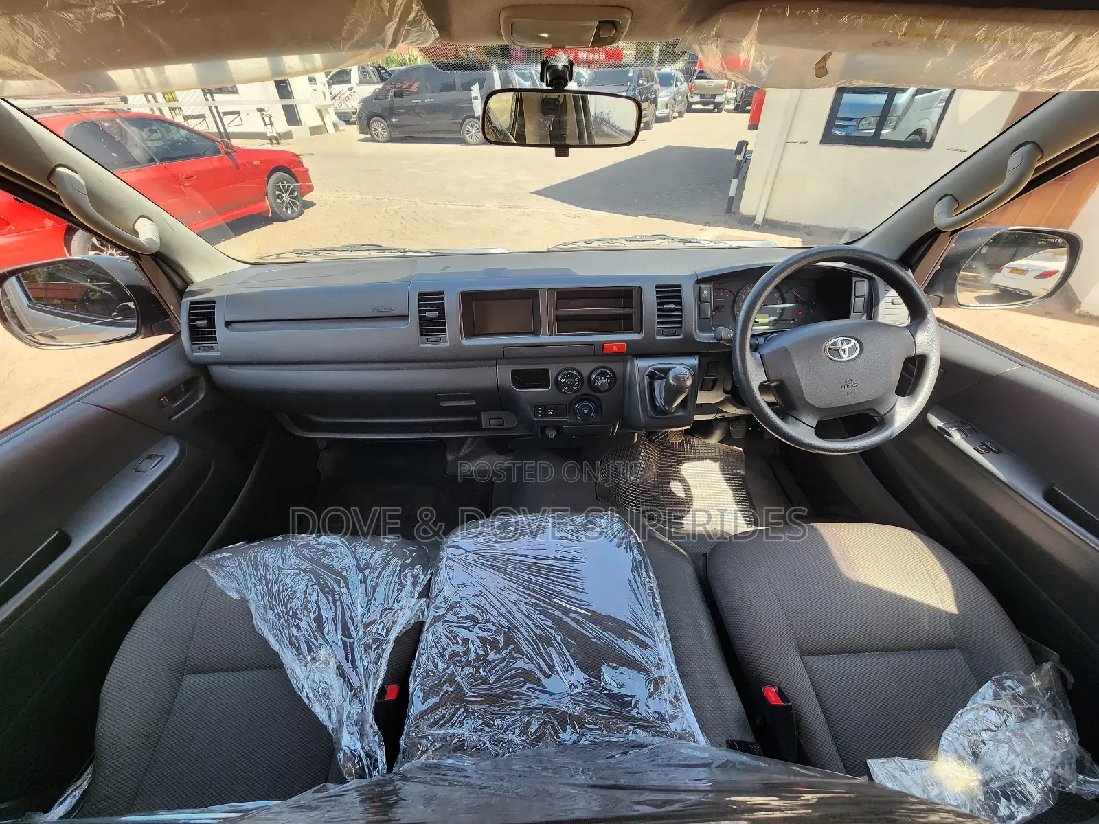 Toyota Grand HiAce 2019 Silver