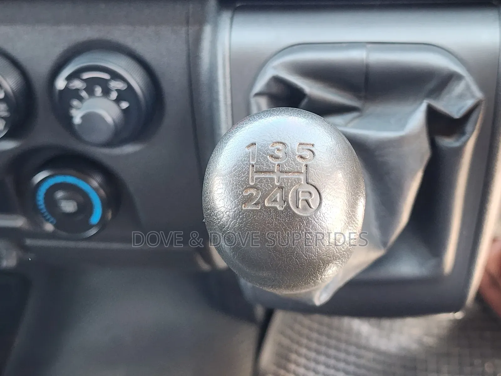 Toyota Grand HiAce 2019 Silver