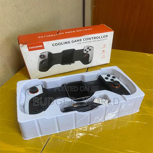 Extendable Cooling Fan Jk02 Telescopic Wireless Gamepad Controller - main view