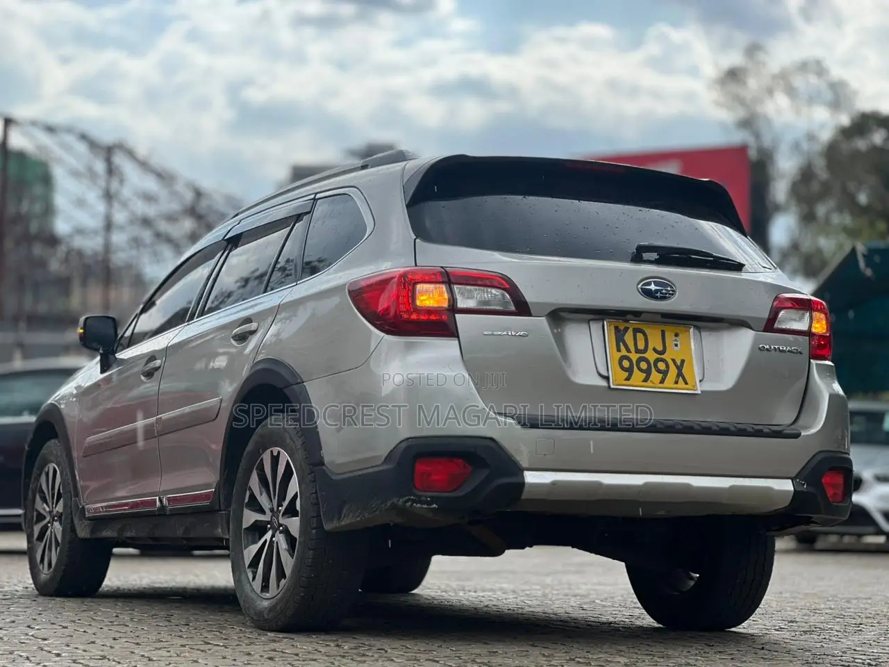 Subaru Outback 2015 Gold