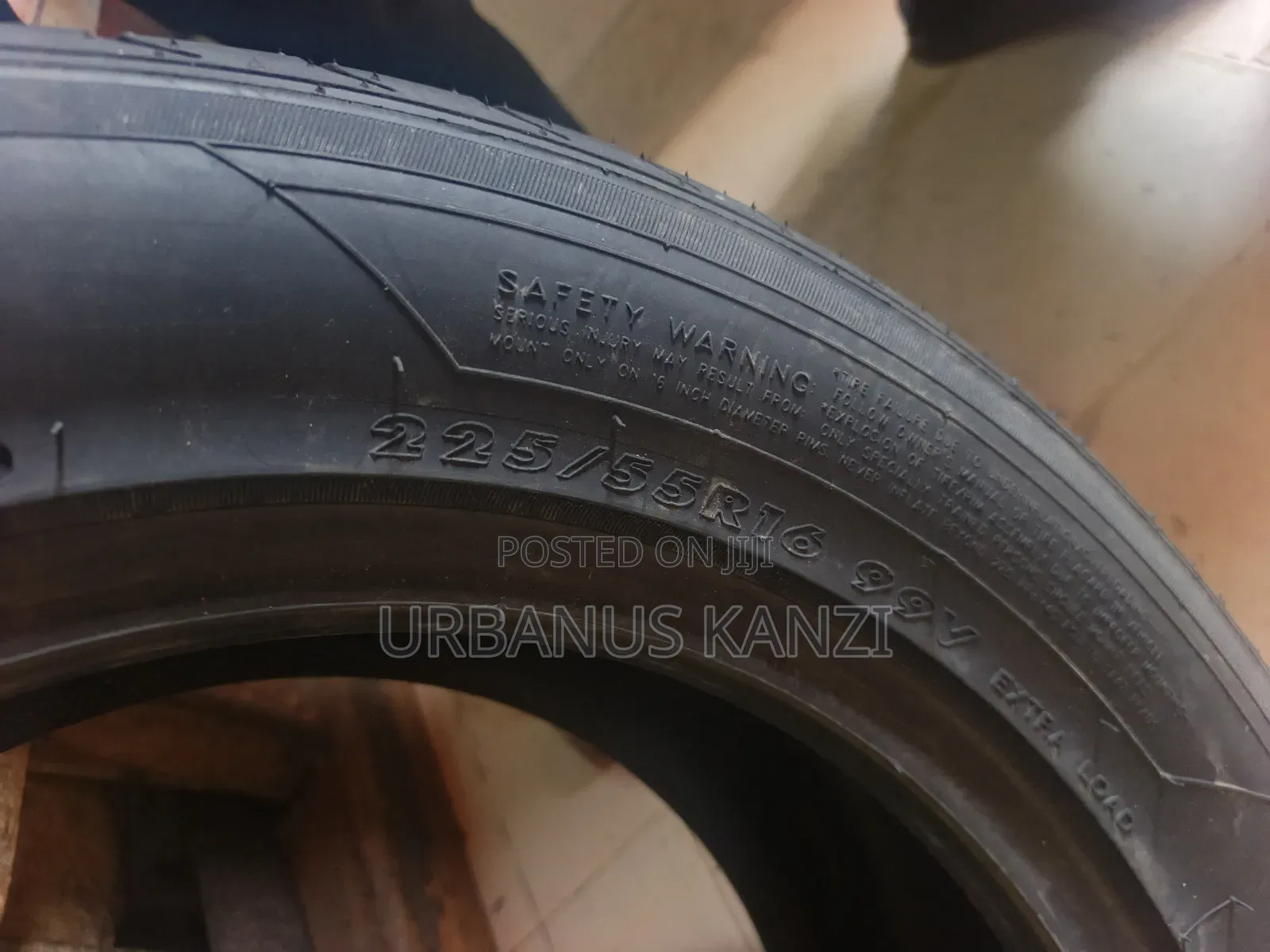 225/55r16 Maxtrek Tyre