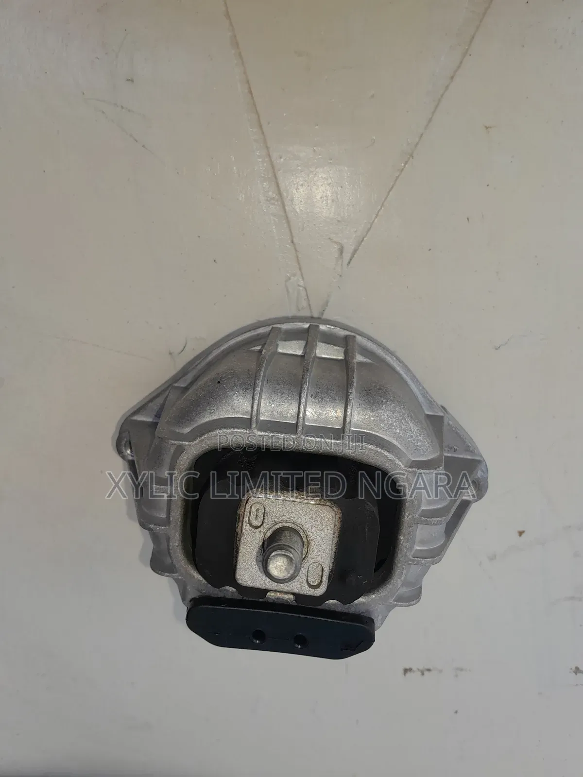 BMW E90 Front Engine Mounting