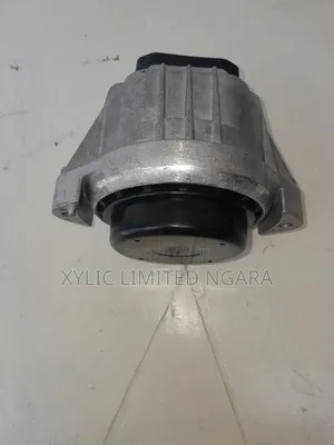 BMW E90 Front Engine Mounting