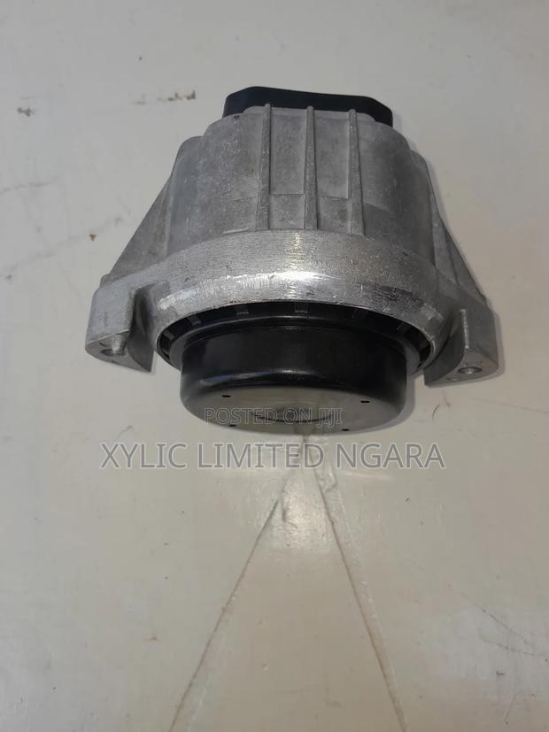 BMW E90 Front Engine Mounting - thumbnail 2