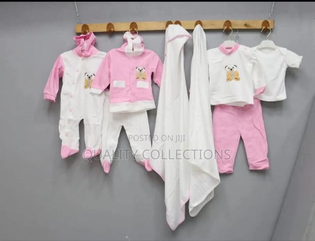 Newborn 8pcs Receiving Set Fleece - thumbnail 3