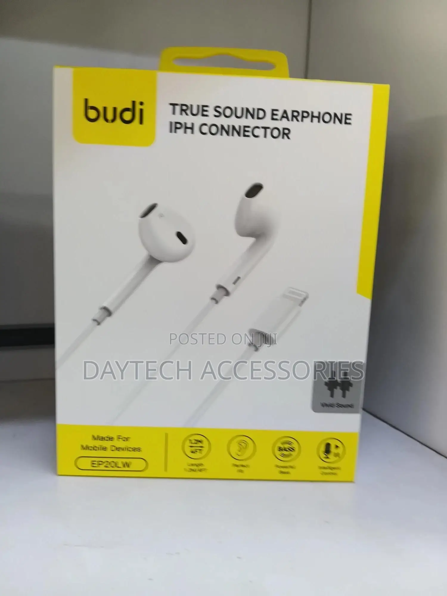 This Is a Budi Ep20lw Wired Earphone With a Lightning Connector.