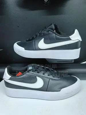 Nike Court Shot Sneakerz