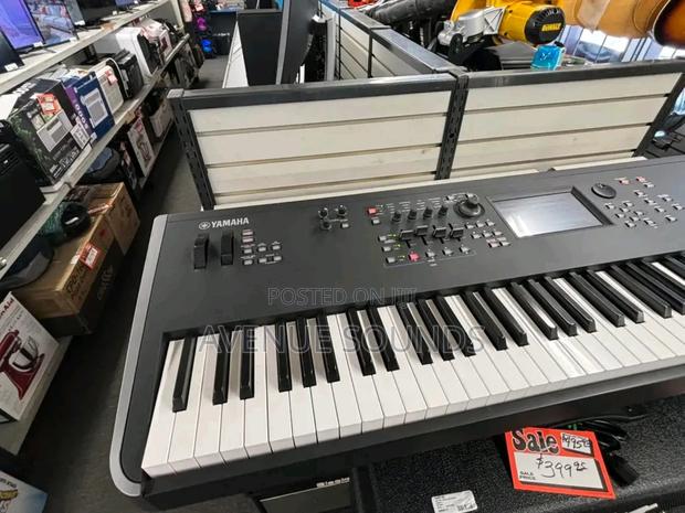 Yamaha Modx88 – 88-key Synthesizer Workstation - thumbnail 3