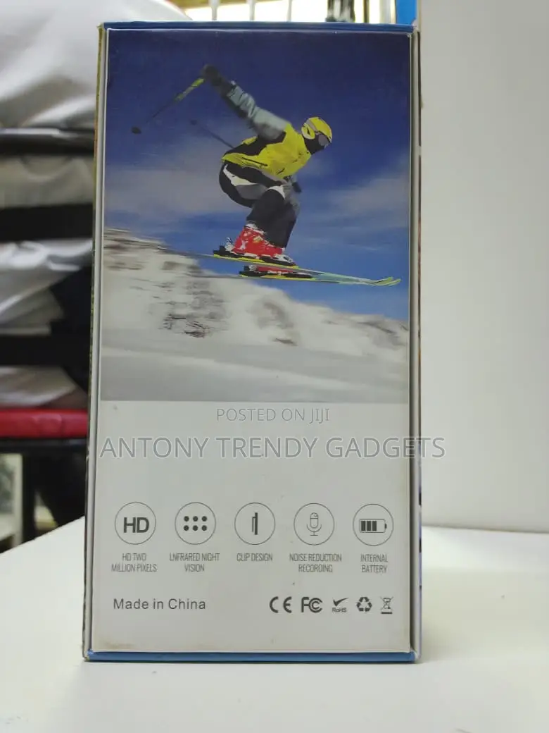 Handheld 4k Action / Body Camera With Rotating Lens