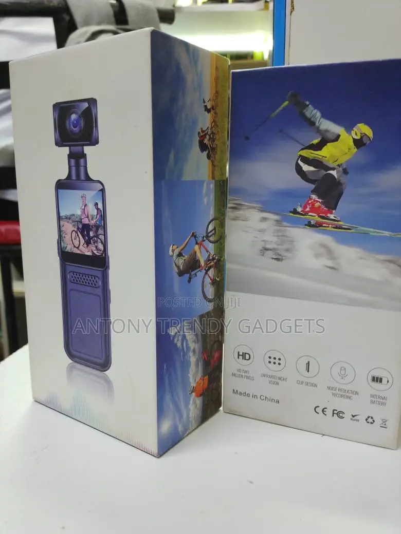 Handheld 4k Action / Body Camera With Rotating Lens