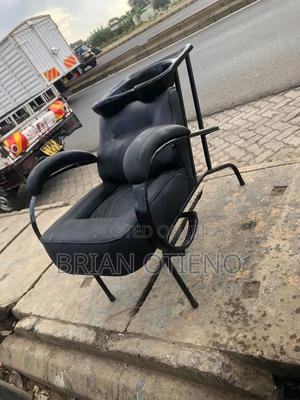 Zigzag Shampoo Sink - main view