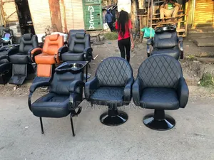 Styling Seats With a Sink