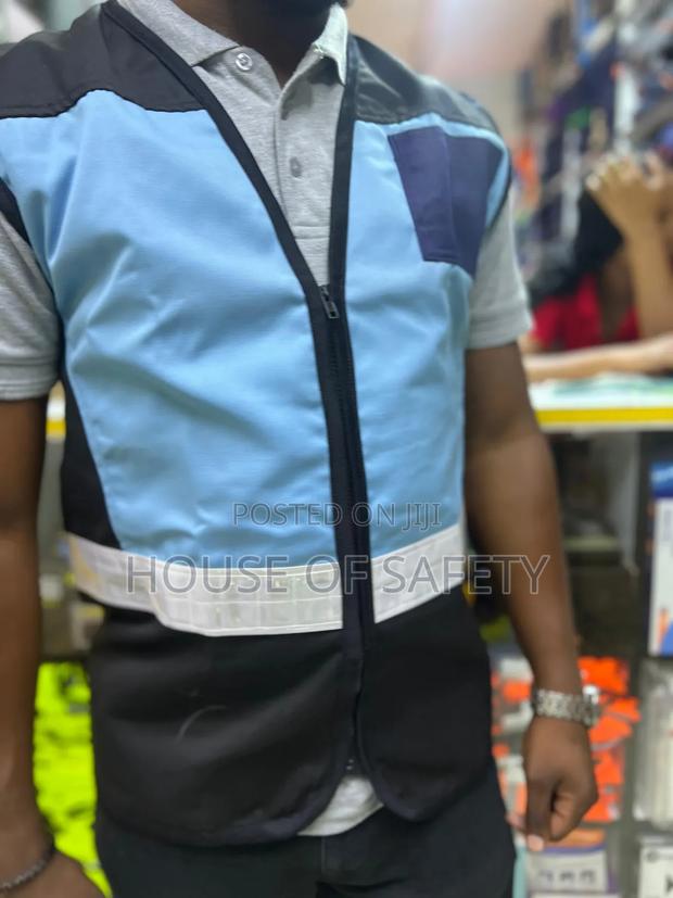 2 Colours Piped Sleeveless Jackets - thumbnail 2