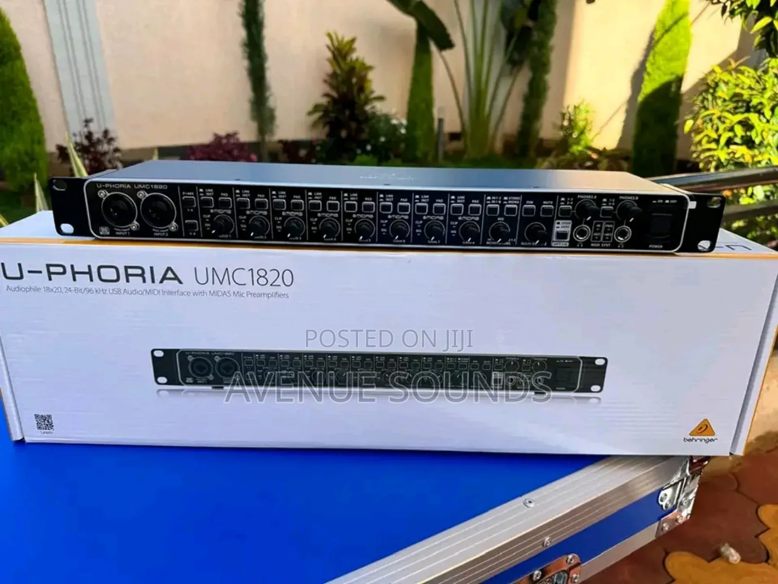 Behringer U-phoria Umc1820 Usb Audio/Midi Interface.