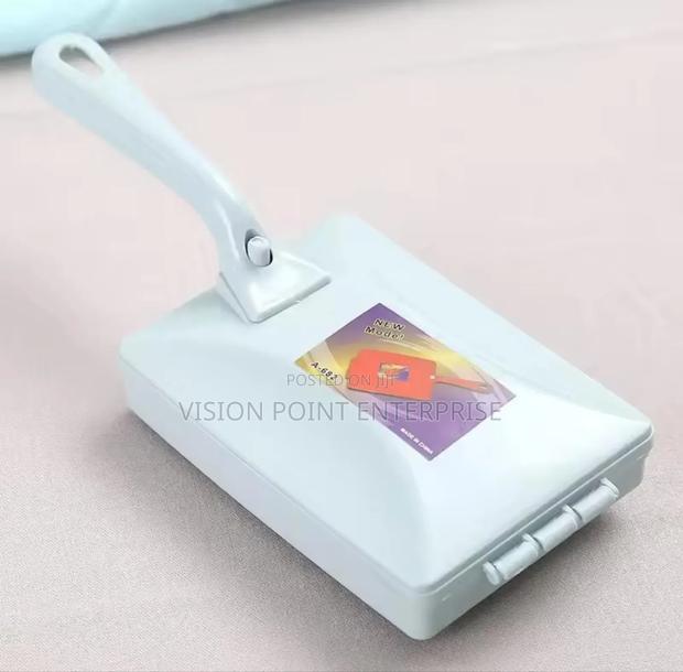 Carpet Brush Mini Vacuum Cleaner - main view