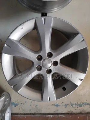 Subaru Legacy 17inch Wheels