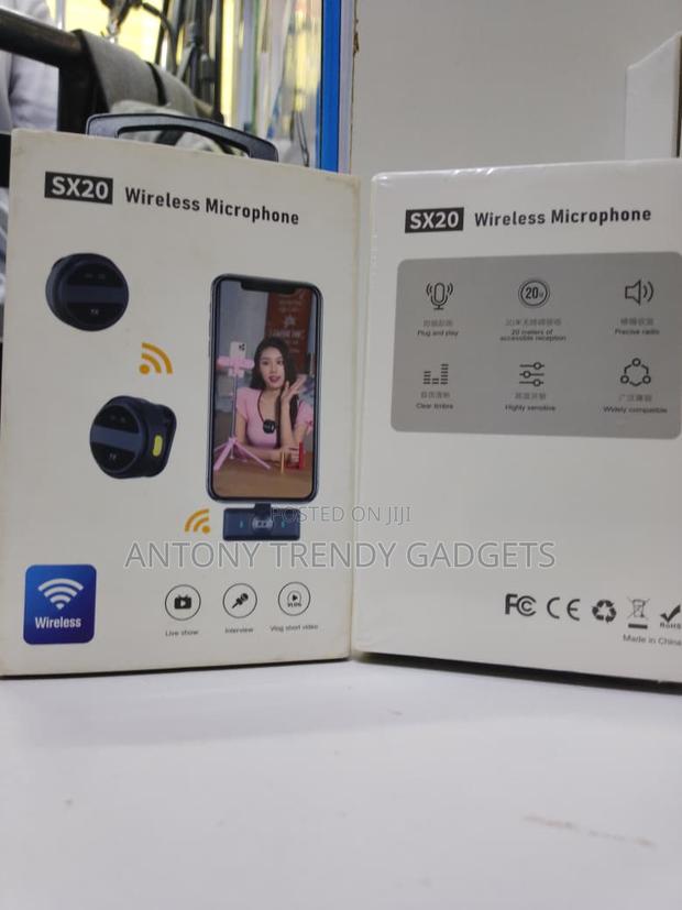 Sx20 Wireless Microphone: Plug-and-play, 20m Range - main view