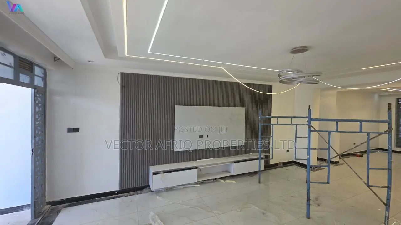 4bdrm Maisonette in Kimbo for sale