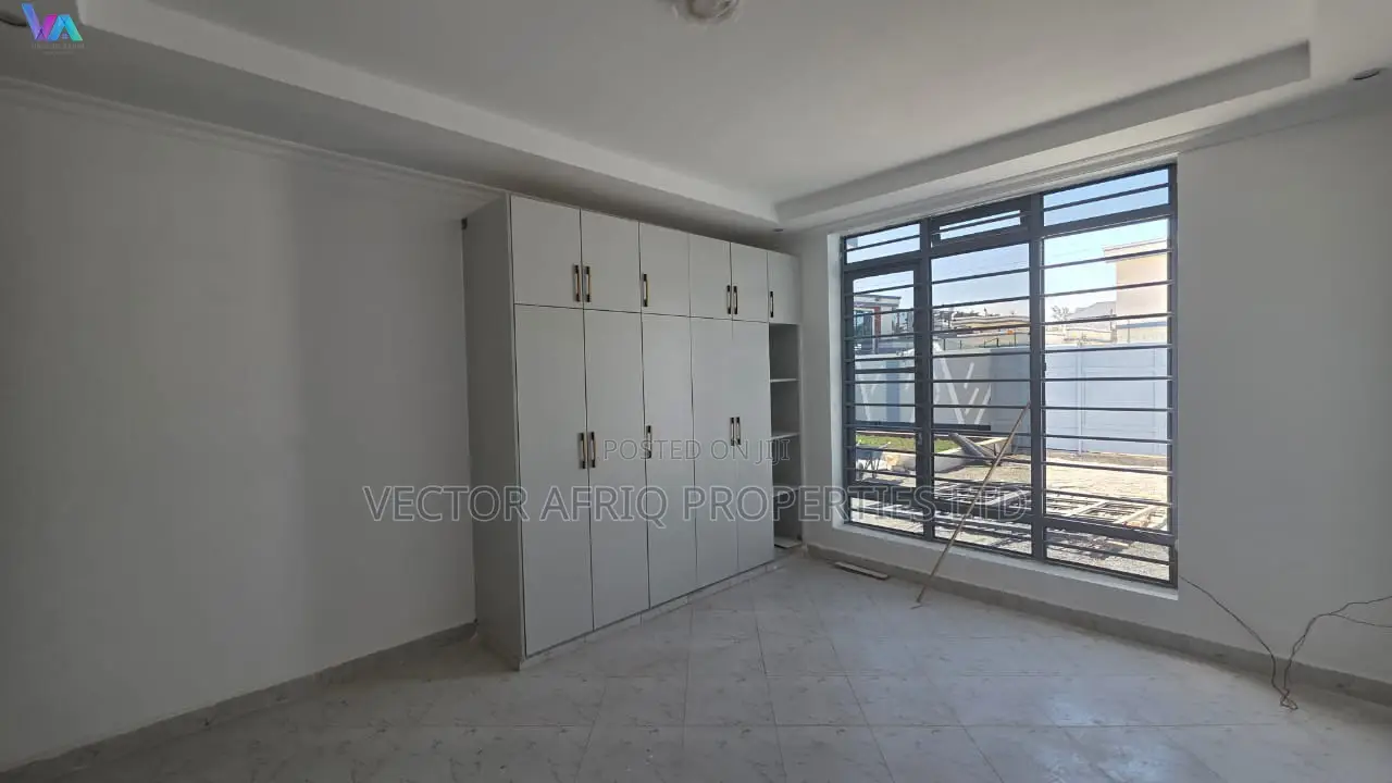 4bdrm Maisonette in Kimbo for sale