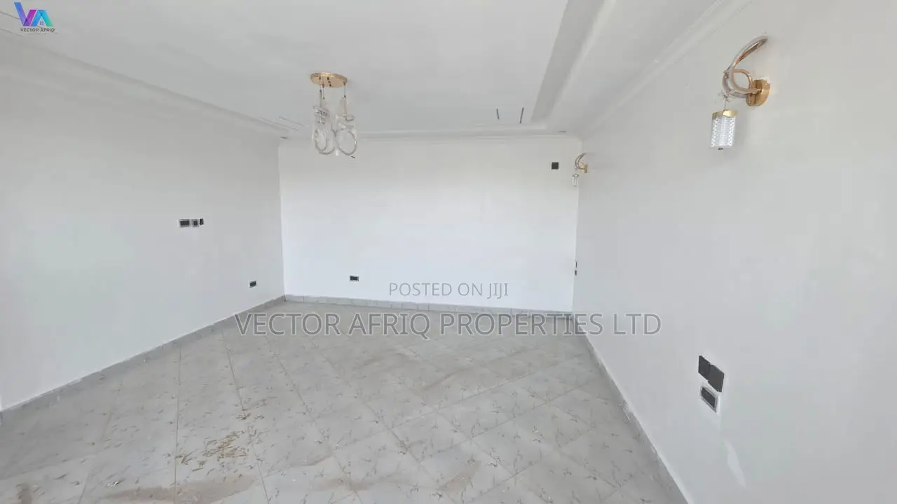 4bdrm Maisonette in Kimbo for sale