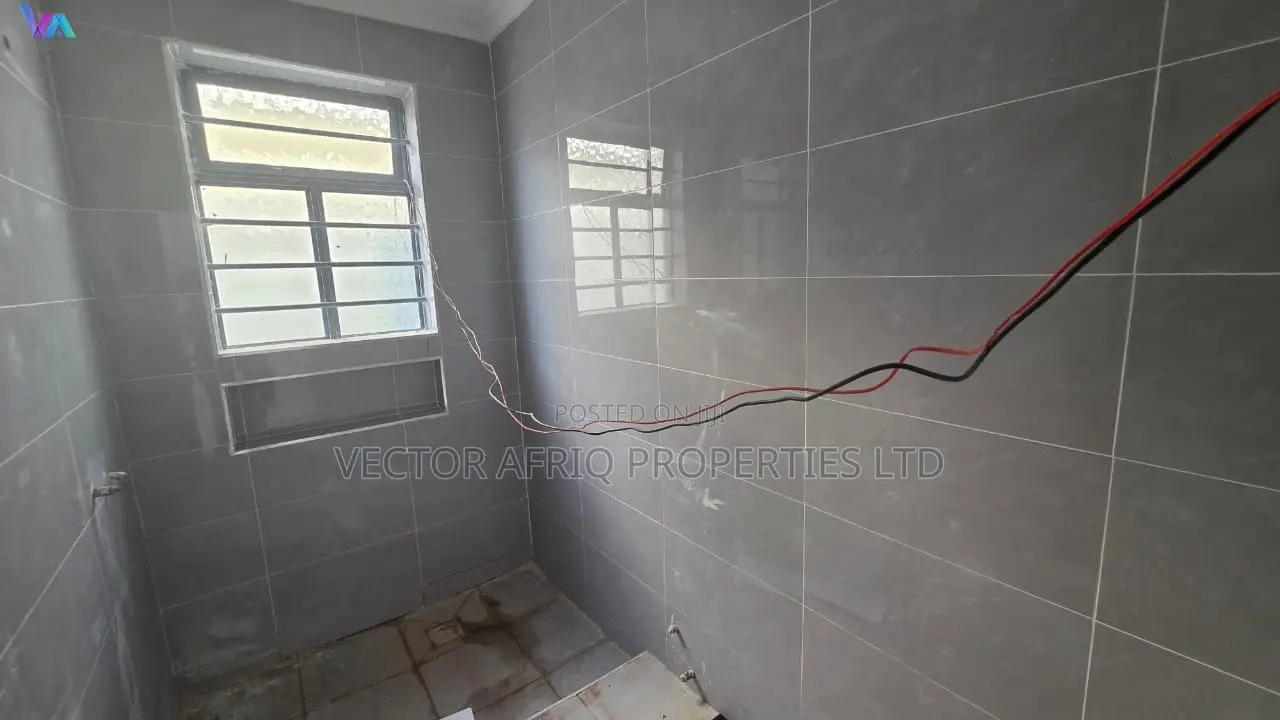 4bdrm Maisonette in Kimbo for sale