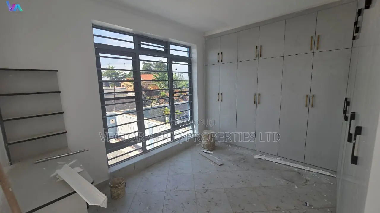 4bdrm Maisonette in Kimbo for sale