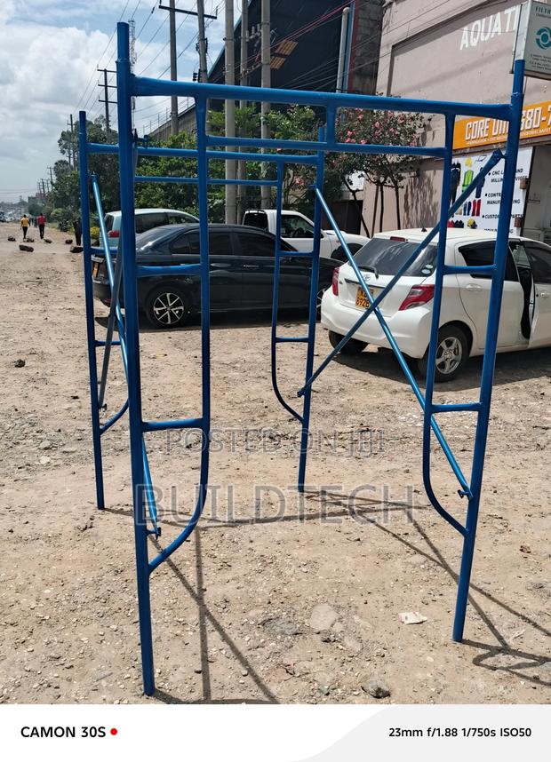Scaffolding Access Ladder 2m Height - main view