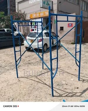 Builder's Scaffolding Ladder 2mtrs Height