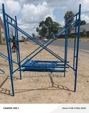 2m- Industrial Scaffolding Ladder